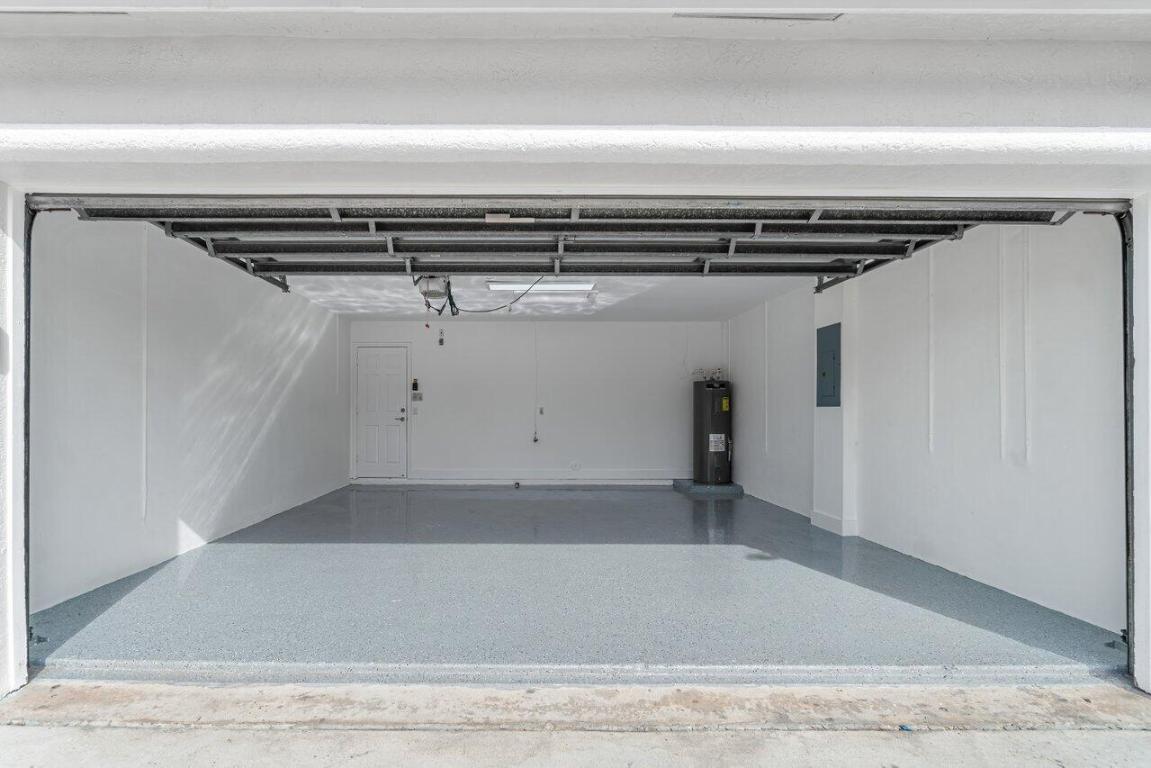 5954 Las Colinas Circle