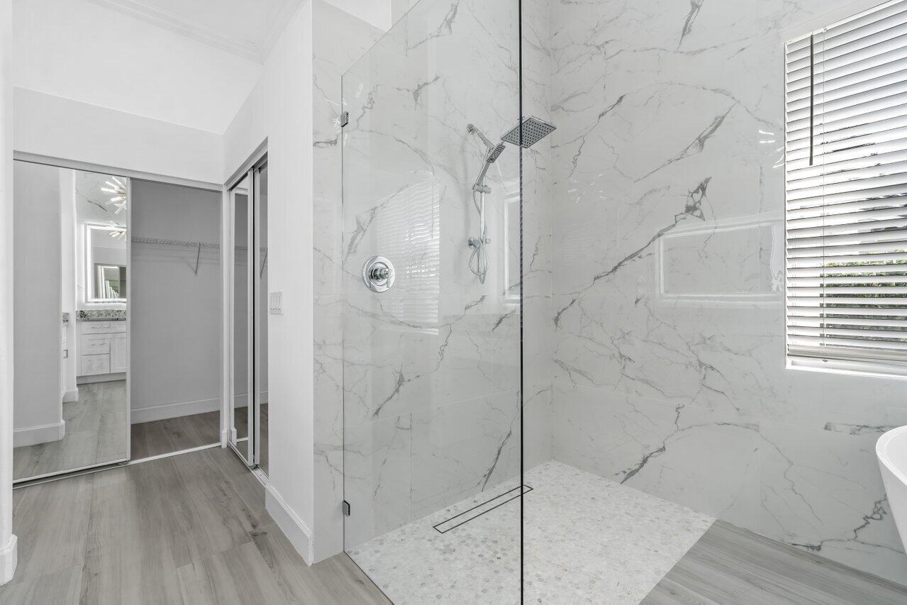 5954 Las Colinas Circle