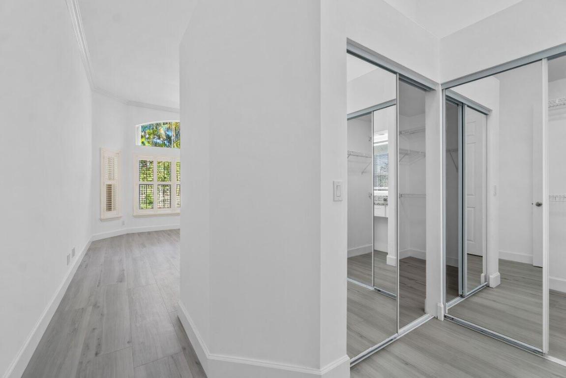 5954 Las Colinas Circle