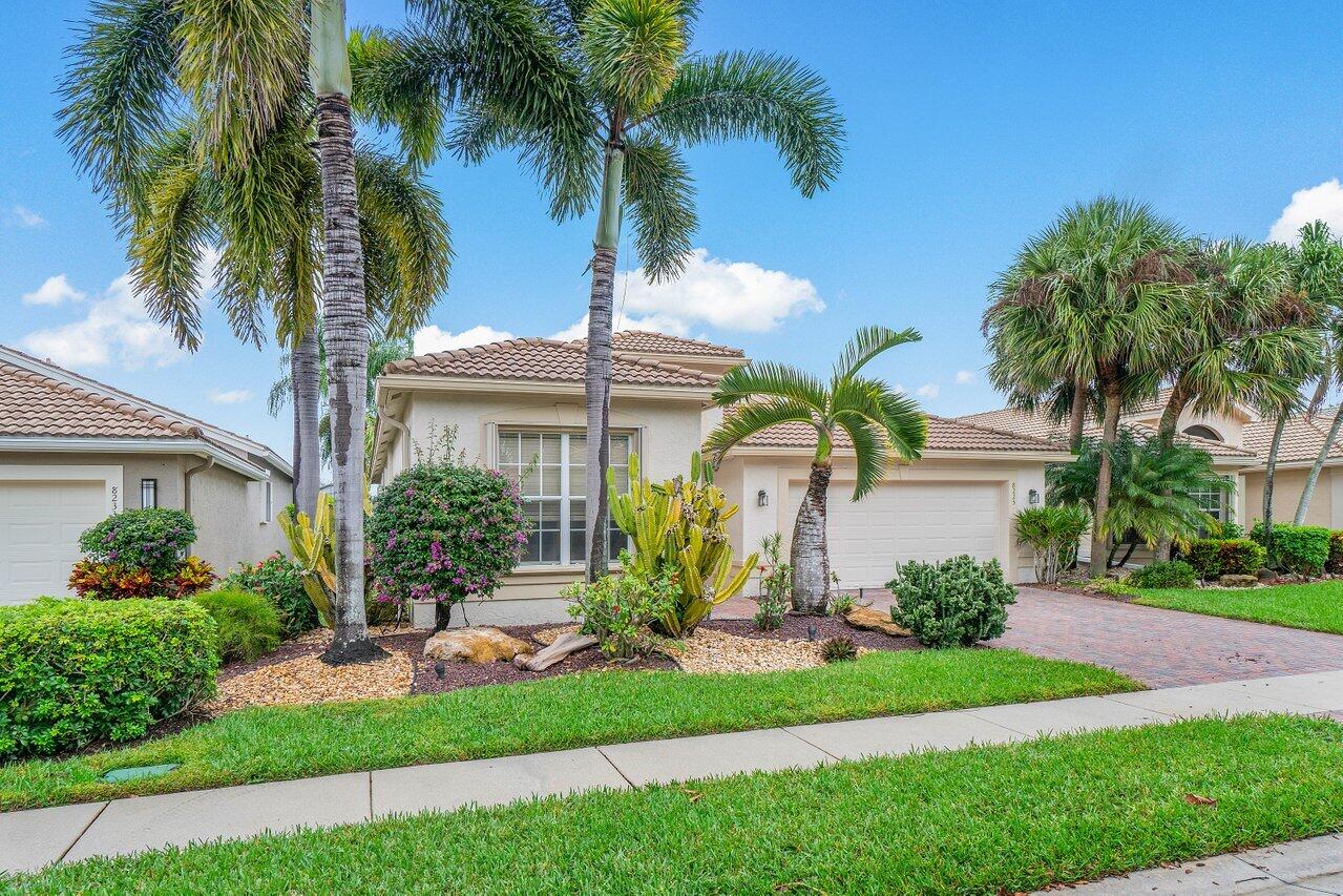 8225 Sandpiper Glen Drive, Lake Worth FL, 33467