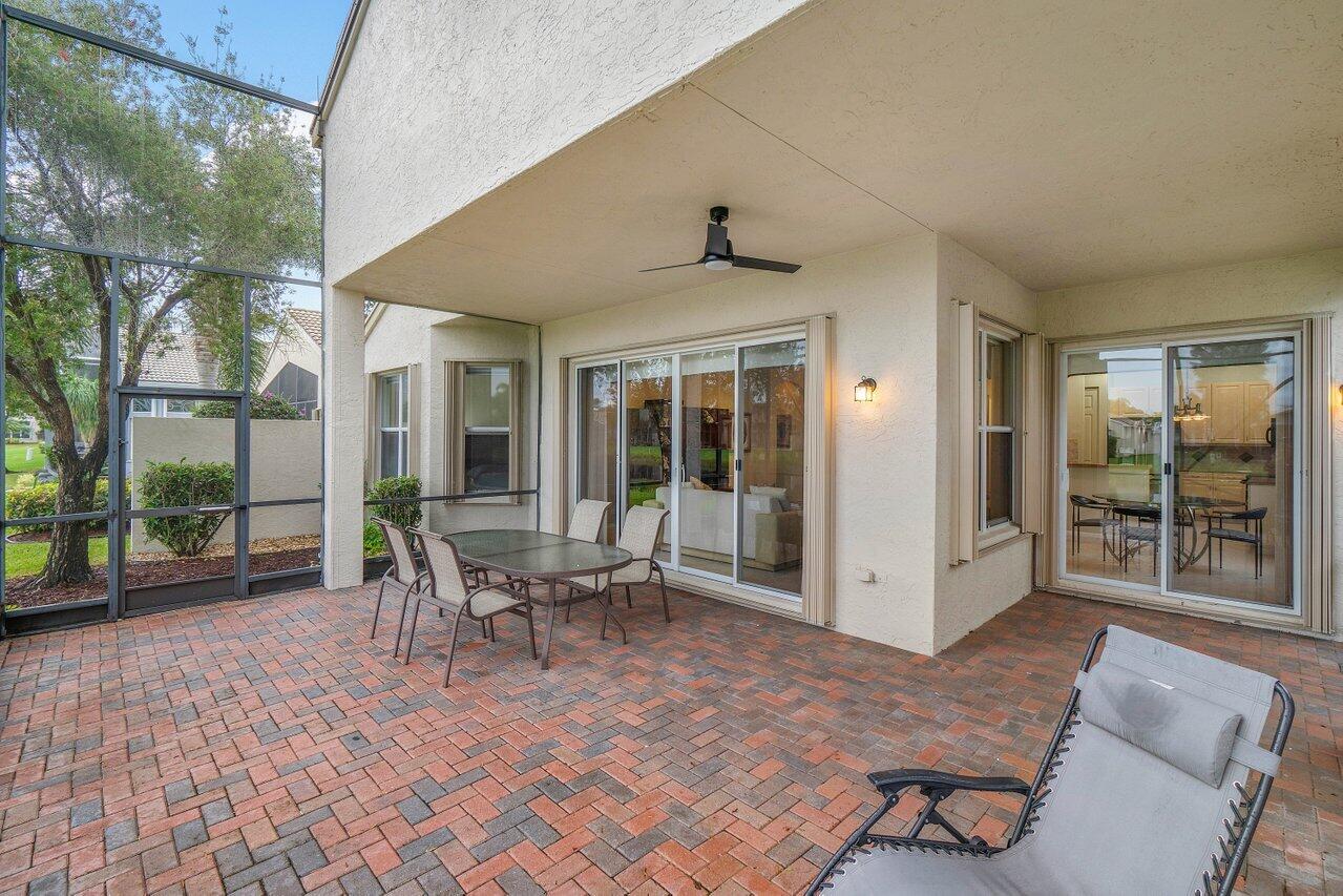 8225 Sandpiper Glen Drive, Lake Worth FL, 33467