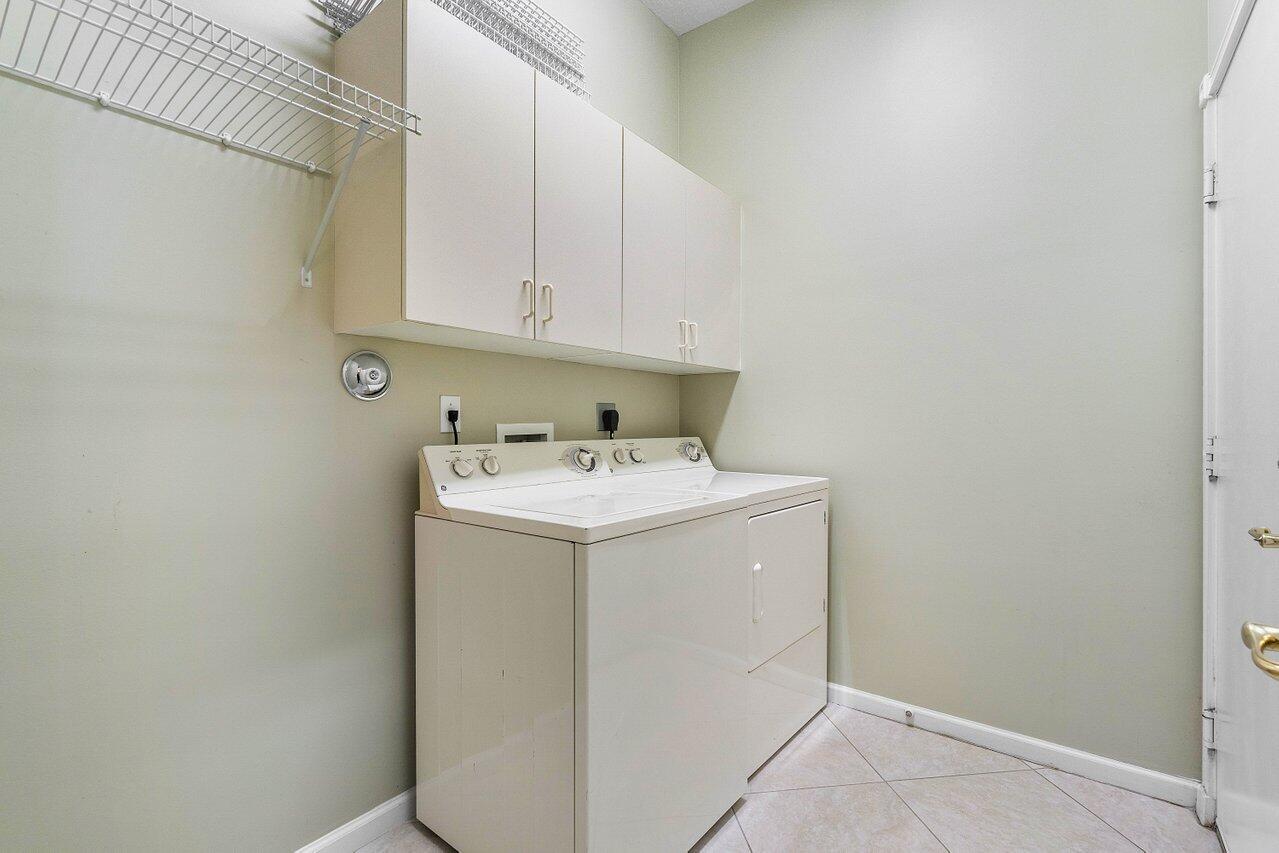 8225 Sandpiper Glen Drive, Lake Worth FL, 33467