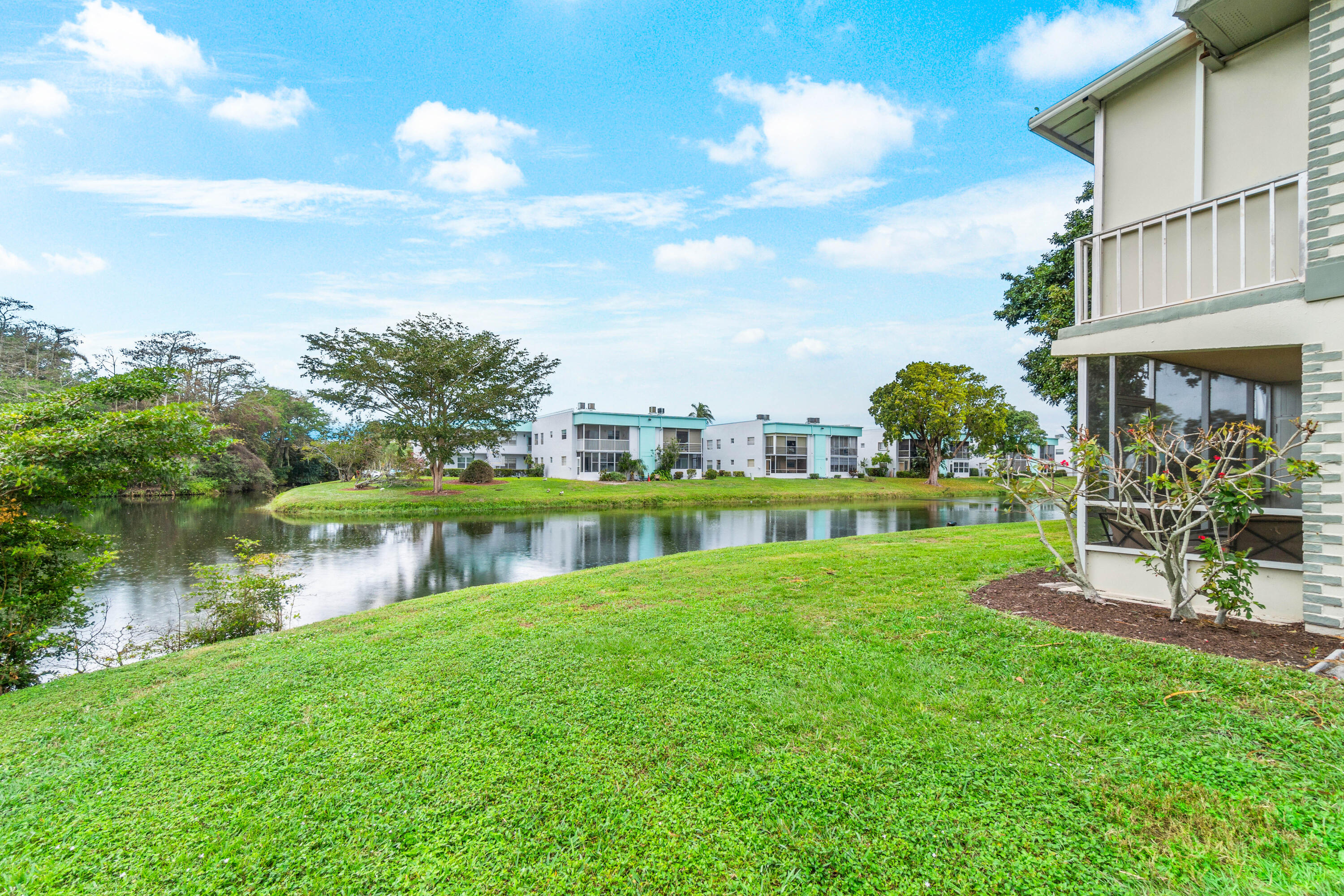 456 Monaco J 456, Delray Beach FL, 33446