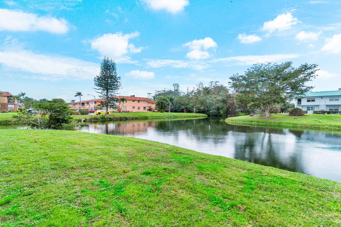 456 Monaco J 456, Delray Beach FL, 33446