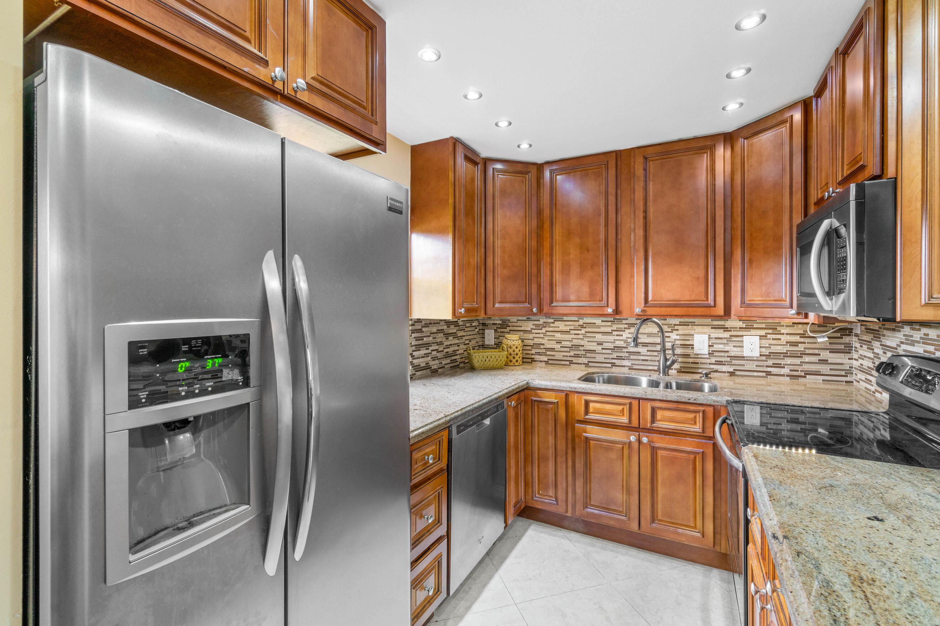 456 Monaco J 456, Delray Beach FL, 33446