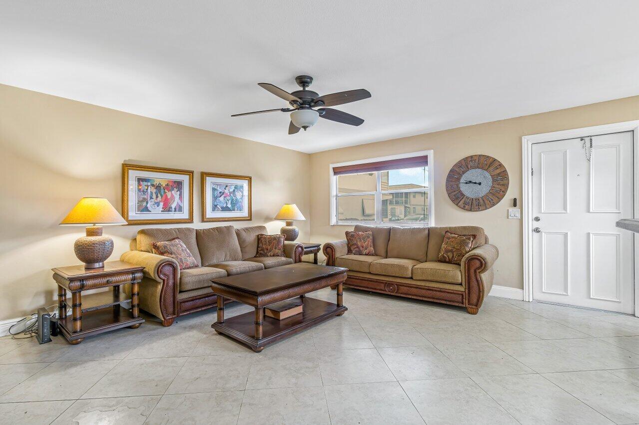 456 Monaco J 456, Delray Beach FL, 33446