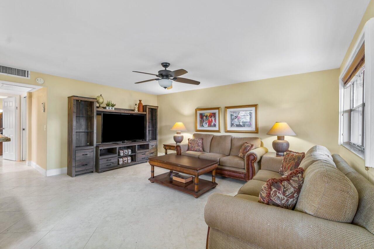 456 Monaco J 456, Delray Beach FL, 33446