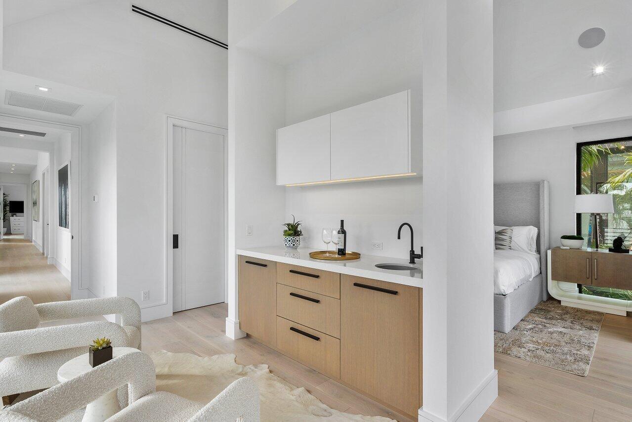 504 NE 7th Avenue, Delray Beach FL, 33483