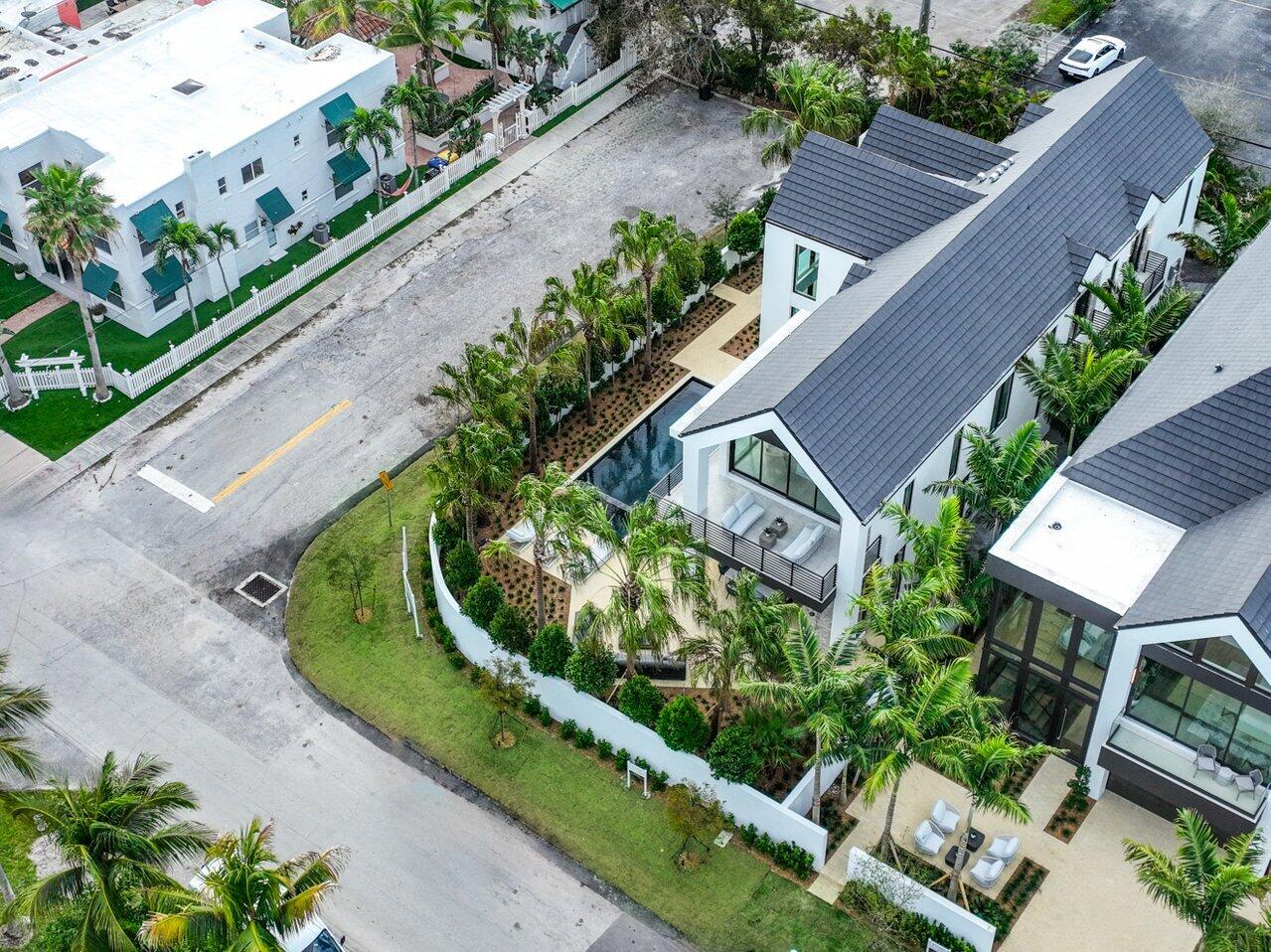 504 NE 7th Avenue, Delray Beach FL, 33483