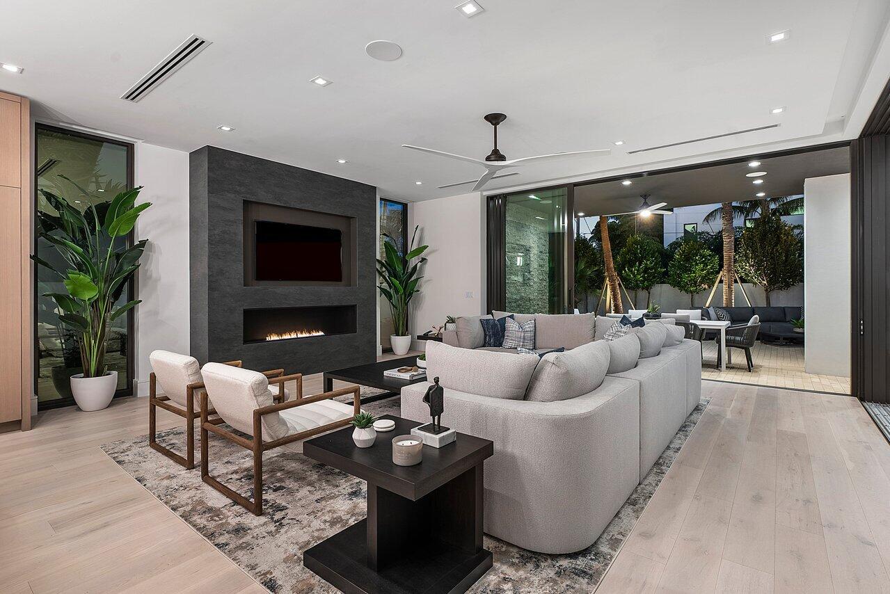 504 NE 7th Avenue, Delray Beach FL, 33483