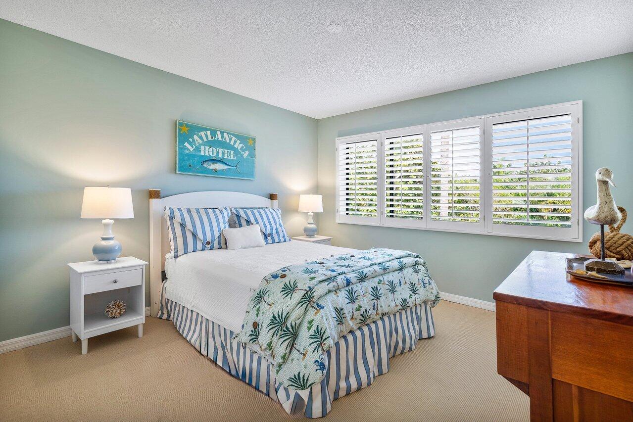 5578a N Ocean Boulevard 28f