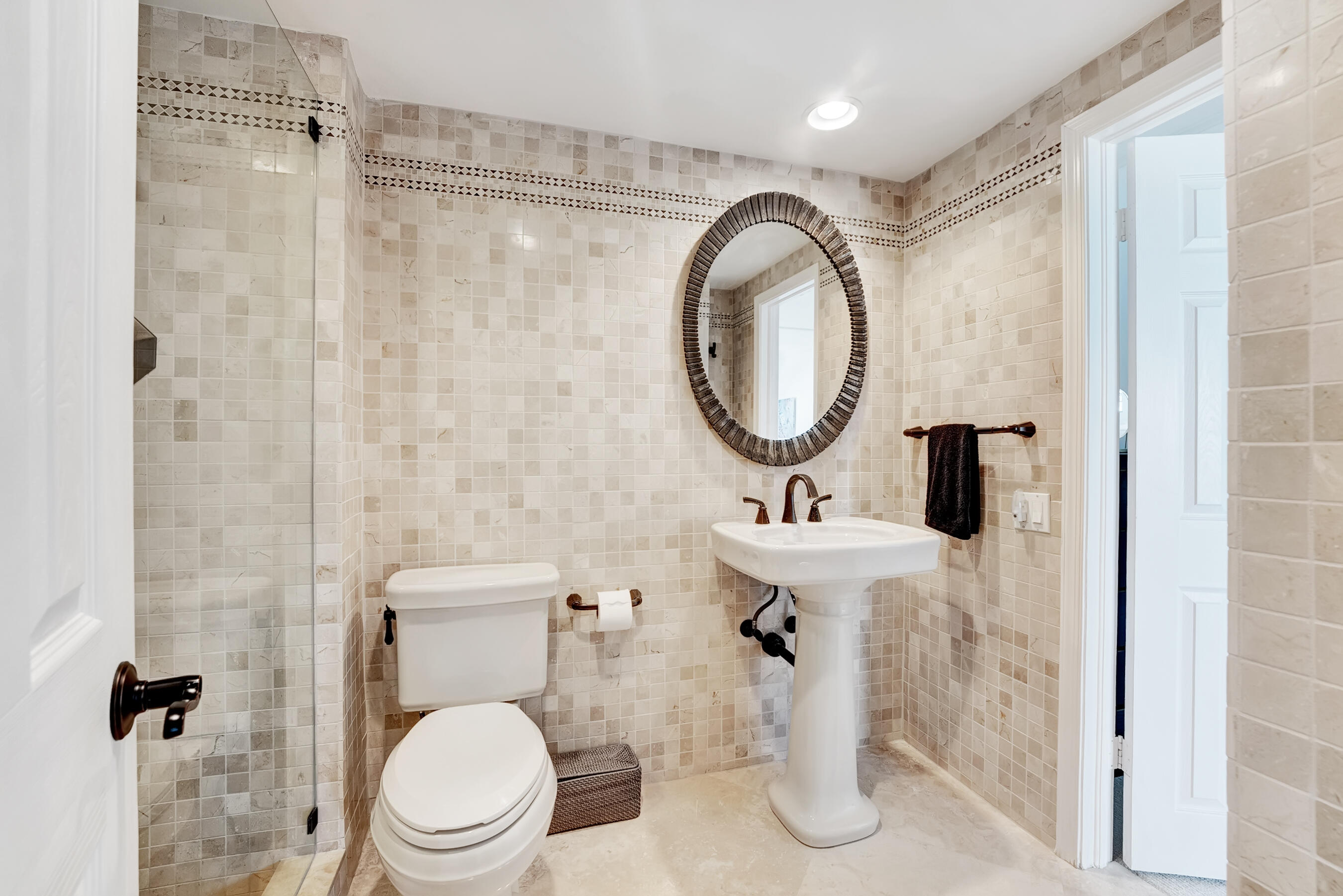 200 Macfarlane Drive 705