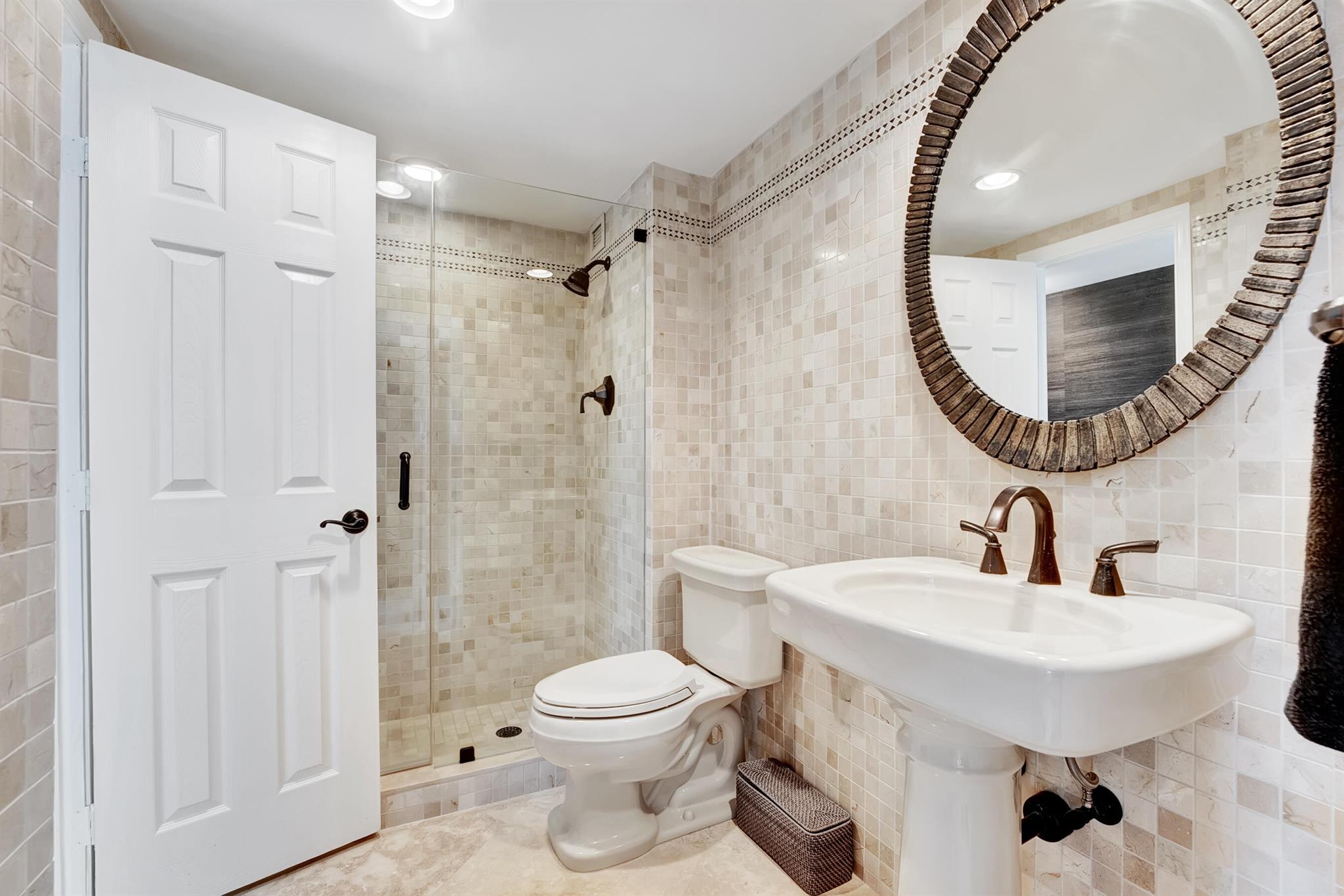 200 Macfarlane Drive 705