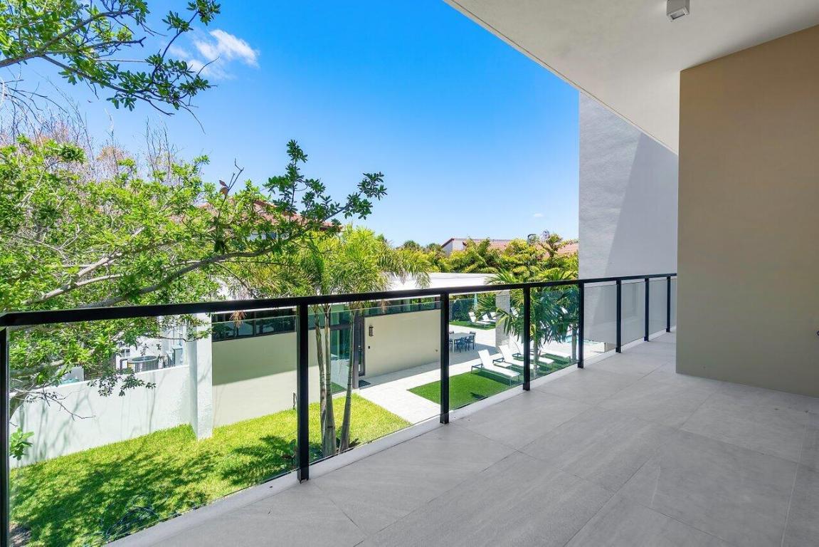 1177 George Bush Boulevard 201