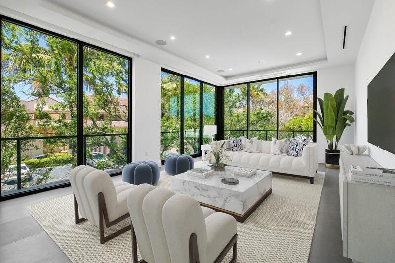 1177 George Bush Boulevard 201