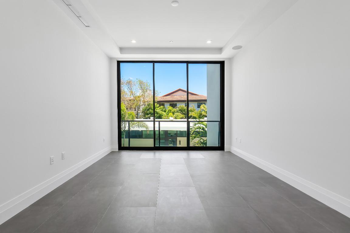 1177 George Bush Boulevard 201