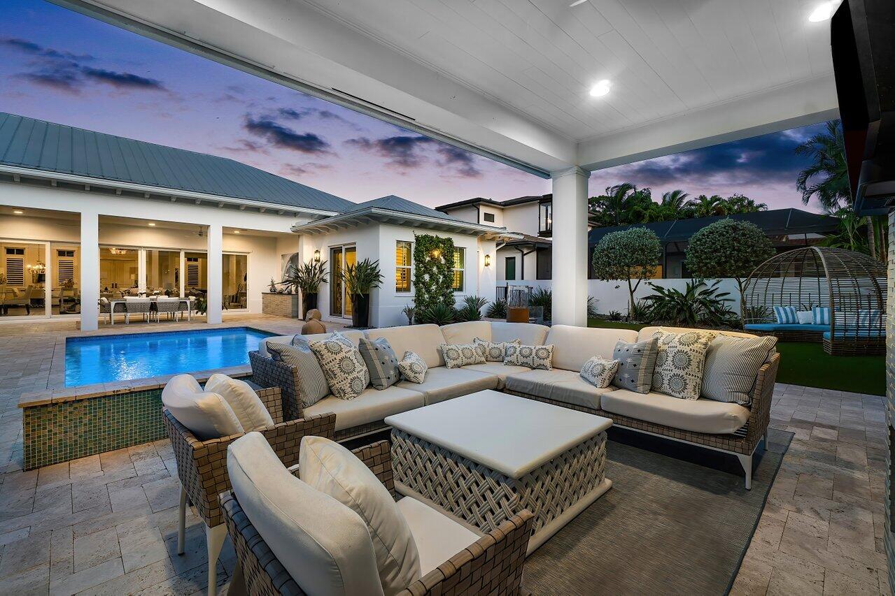 1210 NW 3rd Avenue