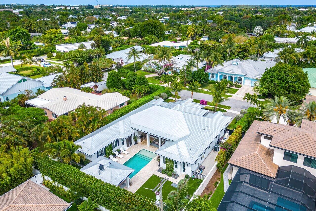 1210 NW 3rd Avenue