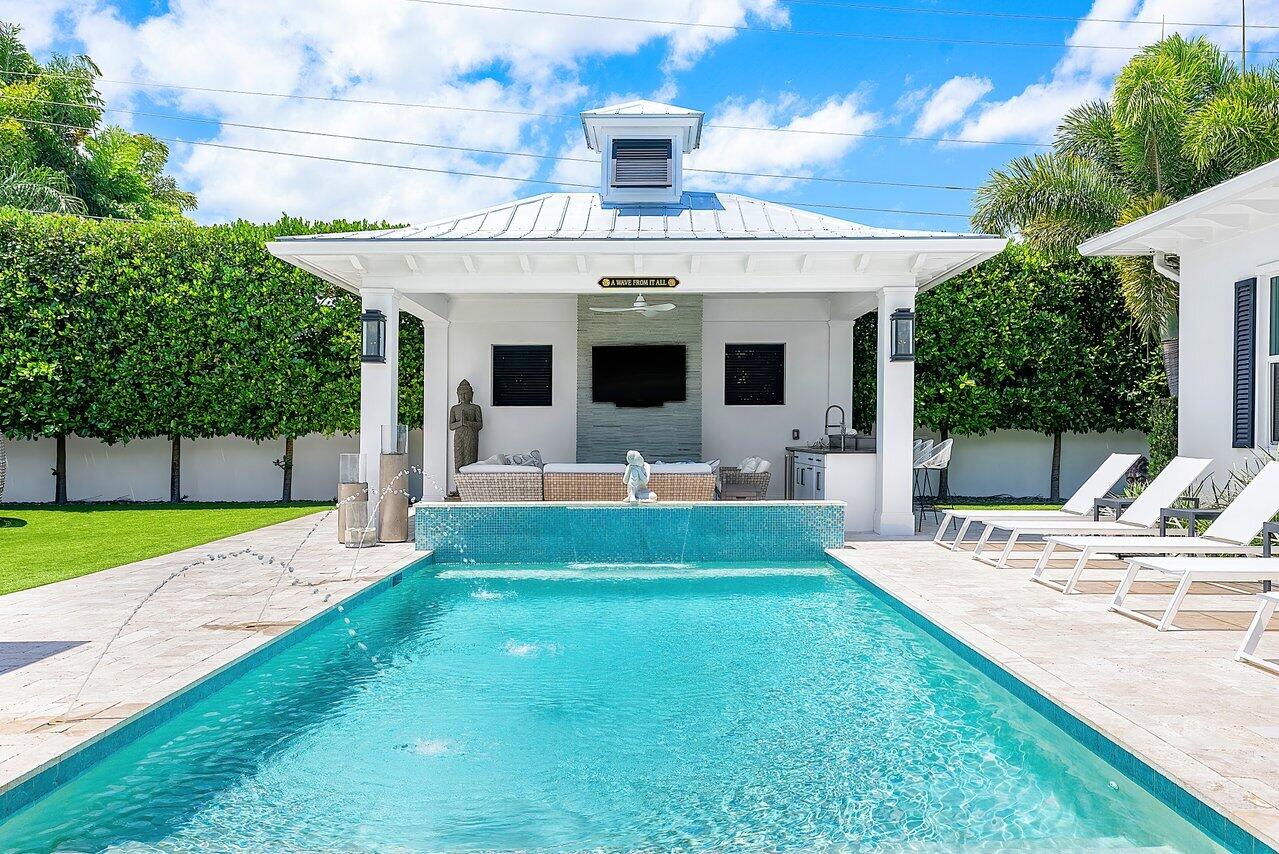 1210 NW 3rd Avenue