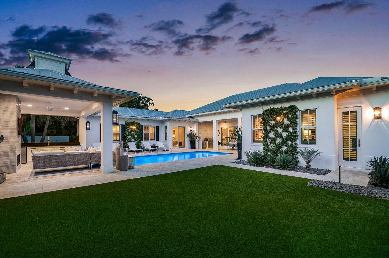1210 NW 3rd Avenue
