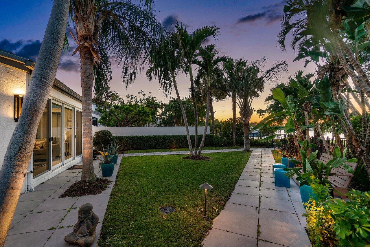 6110 N Ocean Boulevard 27