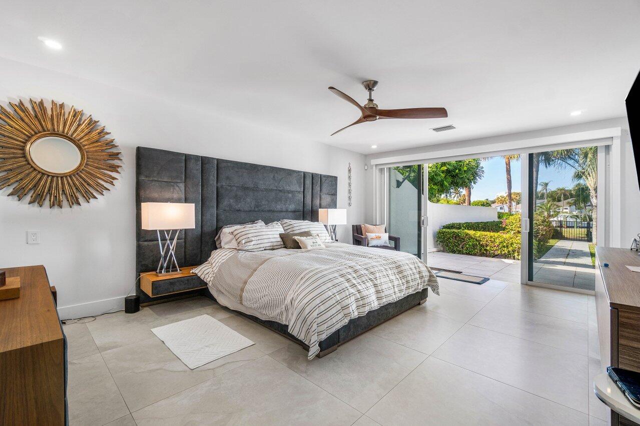 6110 N Ocean Boulevard 27