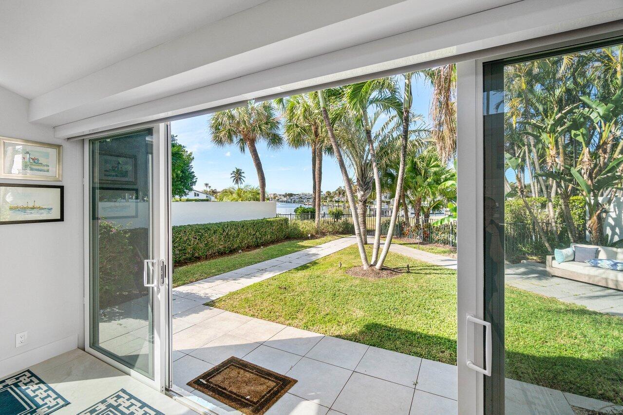 6110 N Ocean Boulevard 27