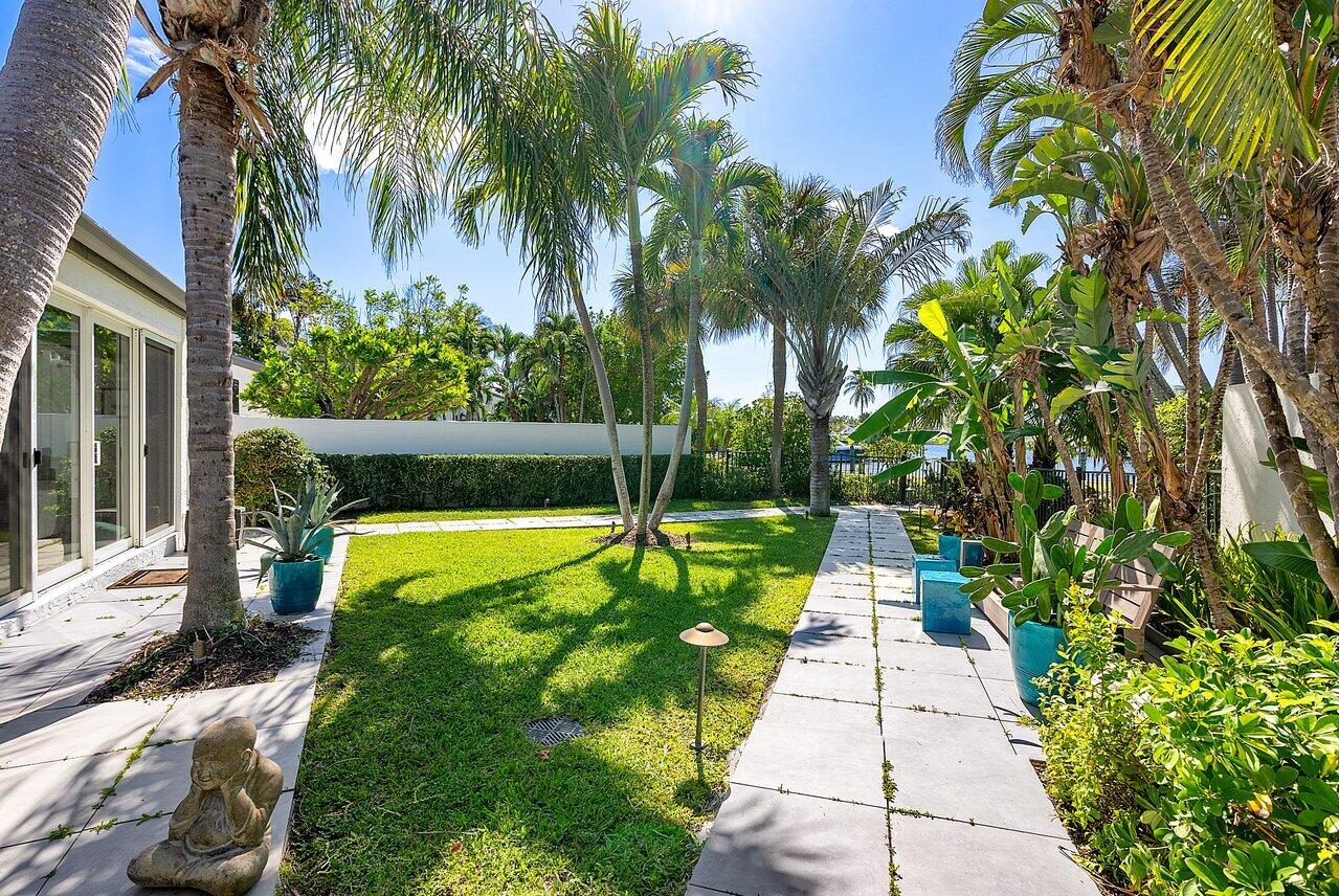 6110 N Ocean Boulevard 27