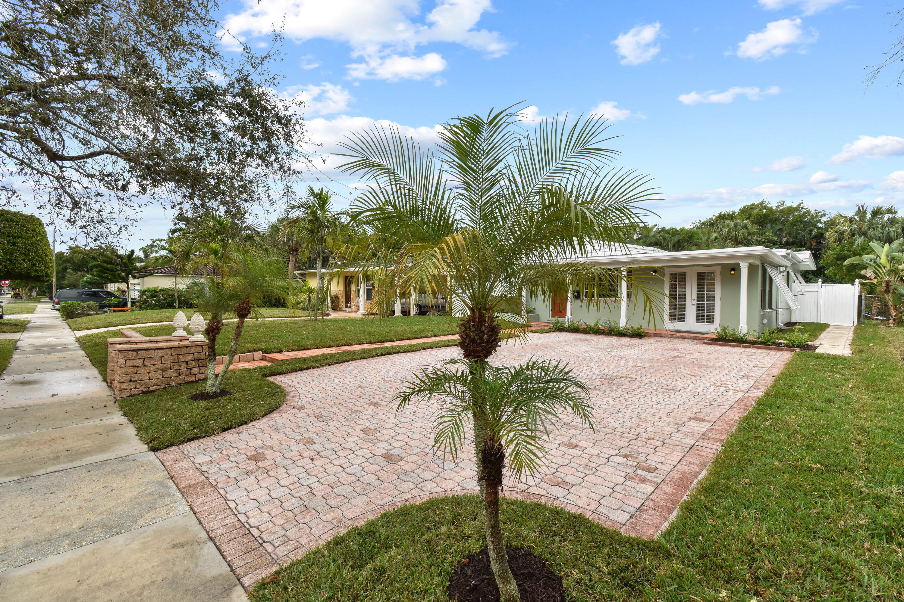 214 Seville Road