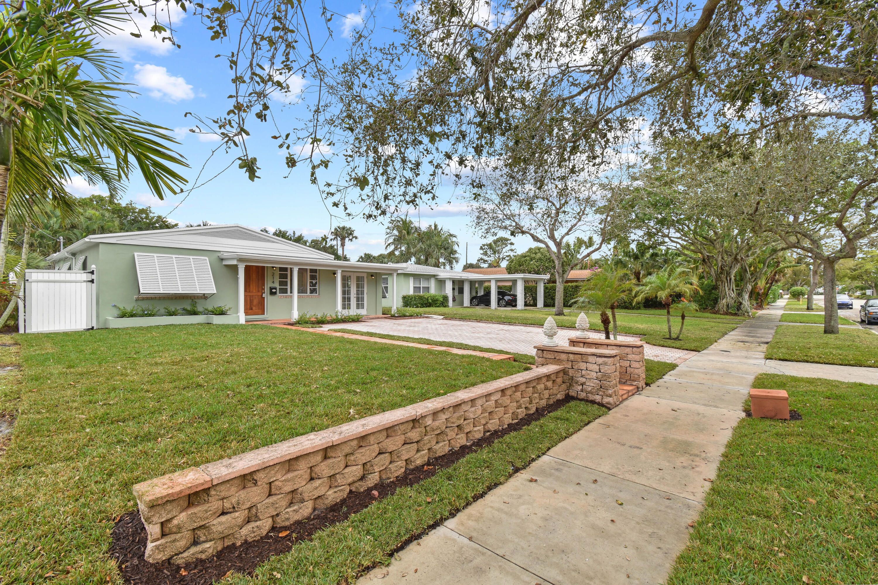 214 Seville Road