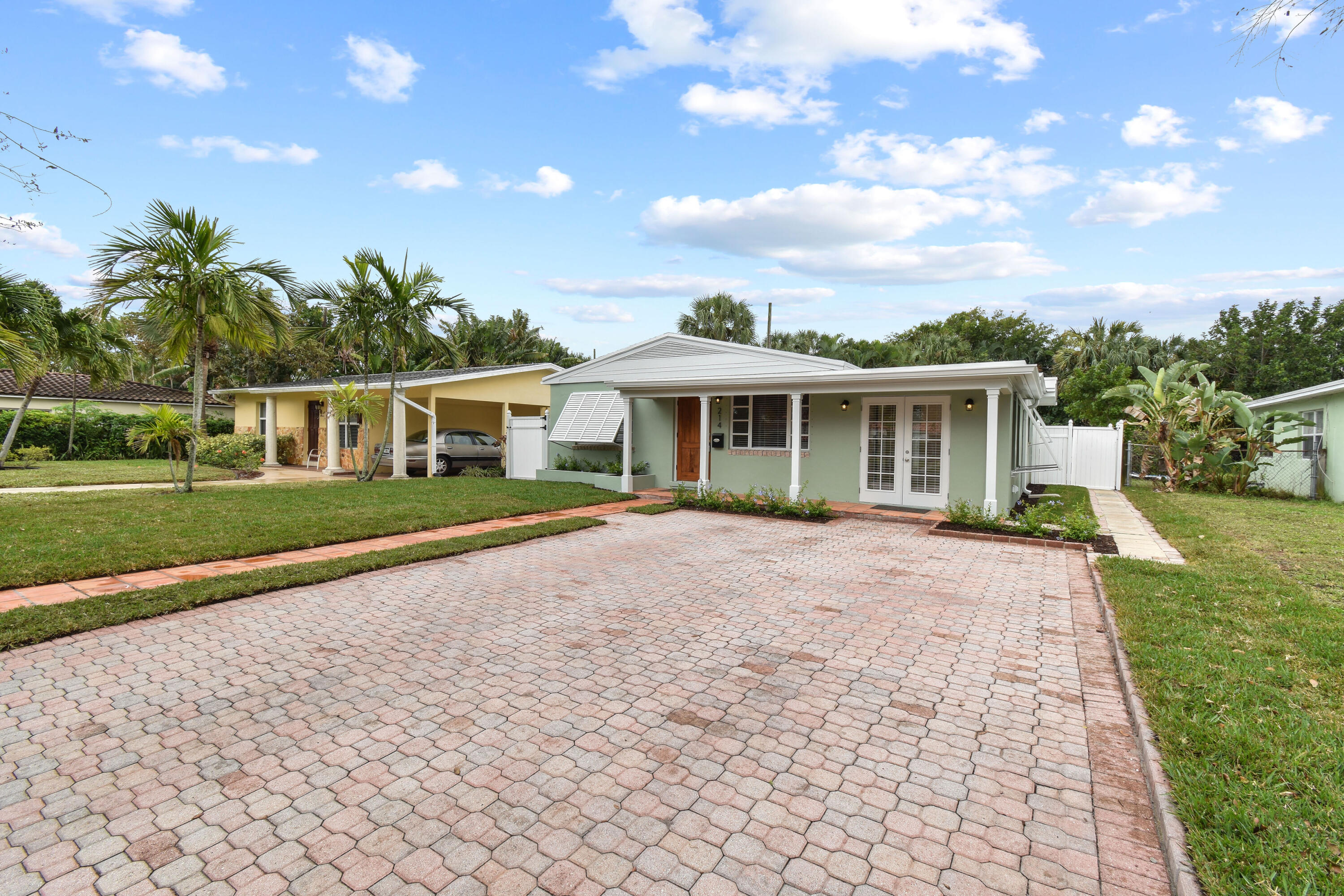214 Seville Road