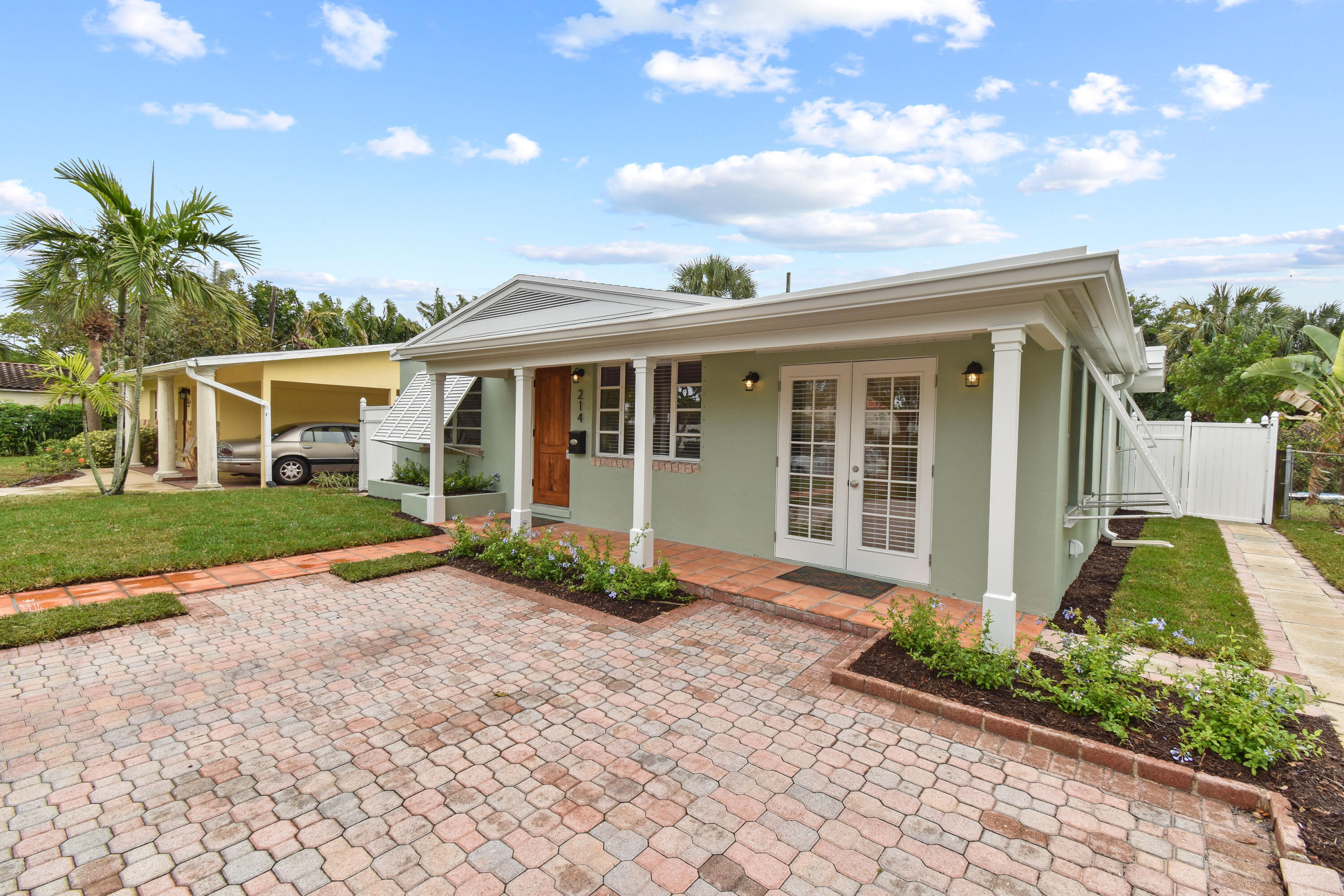 214 Seville Road