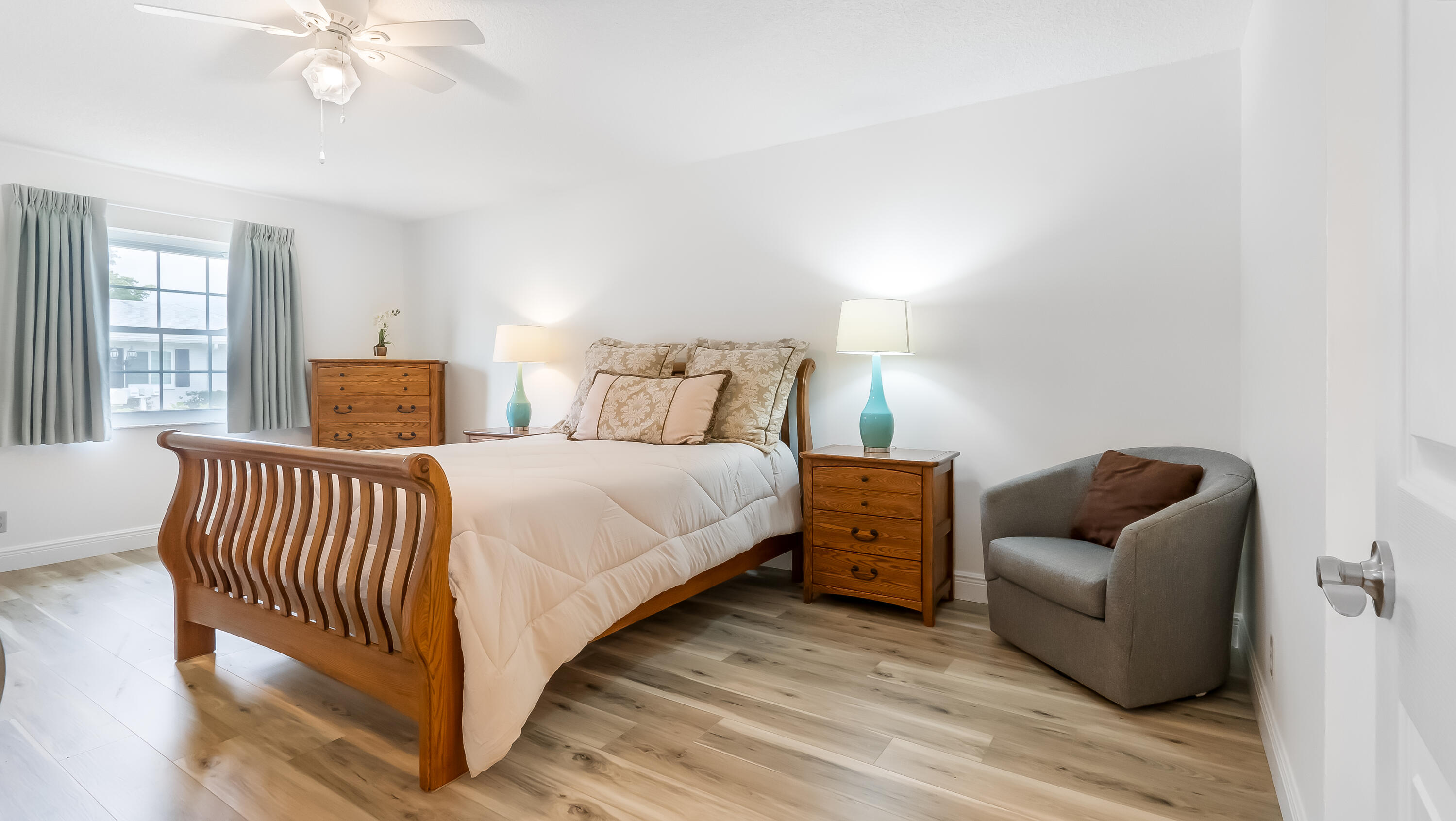 10088 44 Way S 382