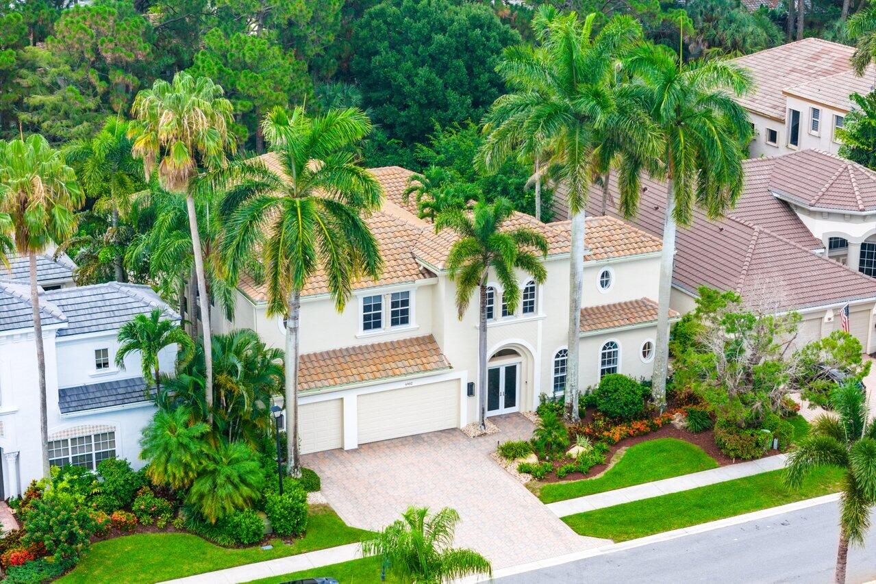 6902 Royal Orchid Circle