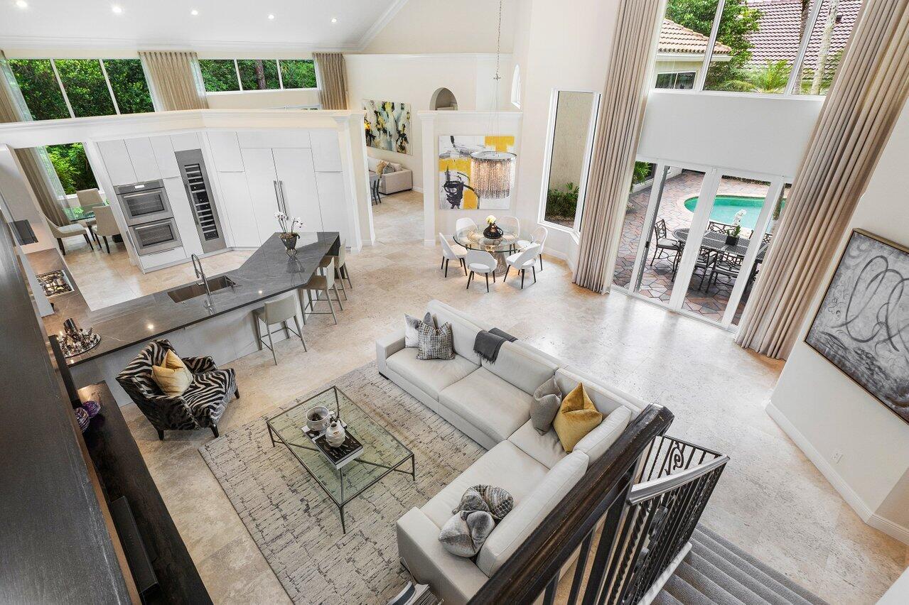 6902 Royal Orchid Circle