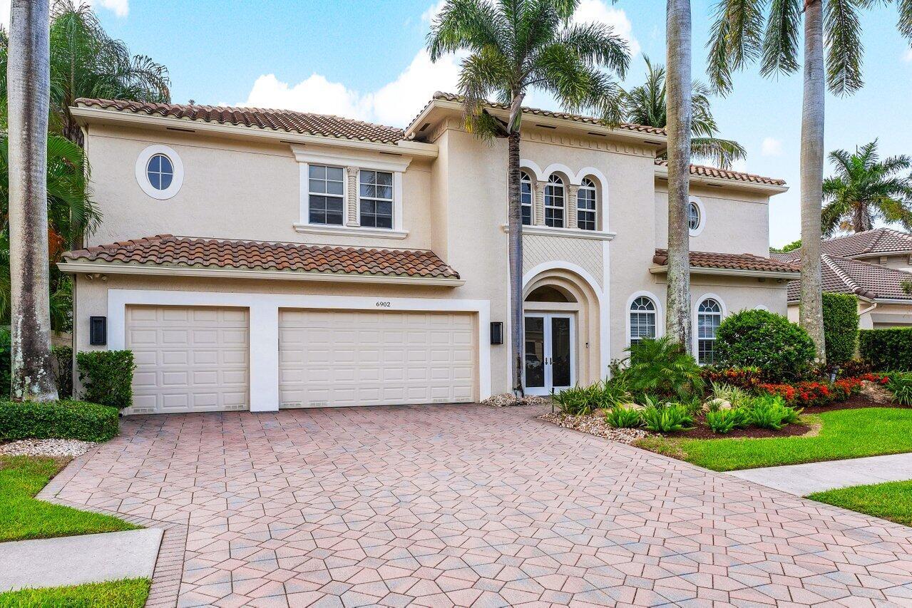 6902 Royal Orchid Circle