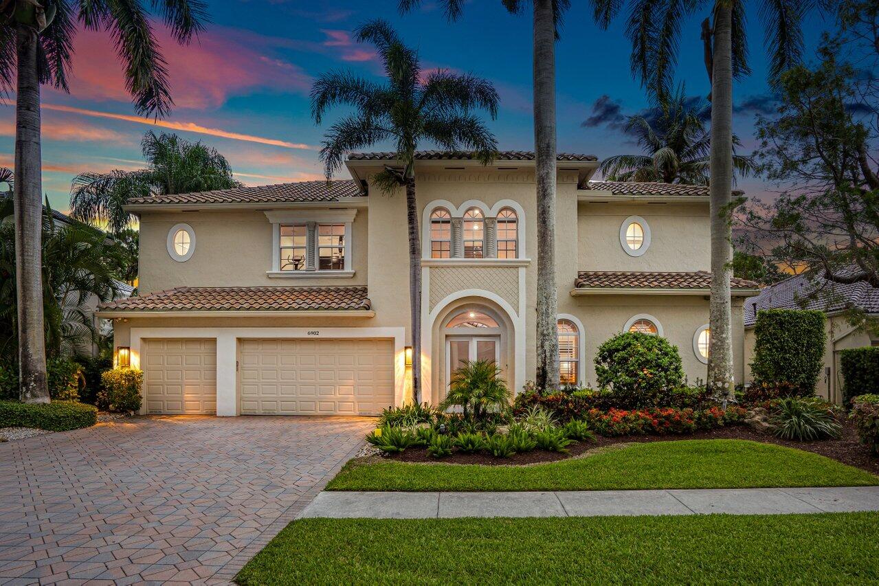 6902 Royal Orchid Circle