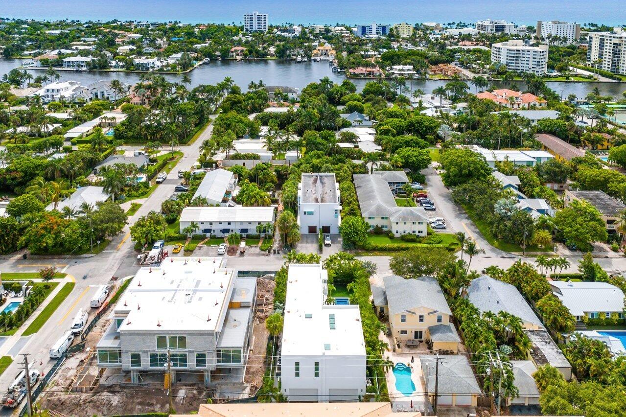 132 NE 7th Avenue
