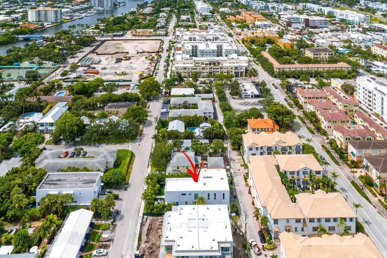 132 NE 7th Avenue