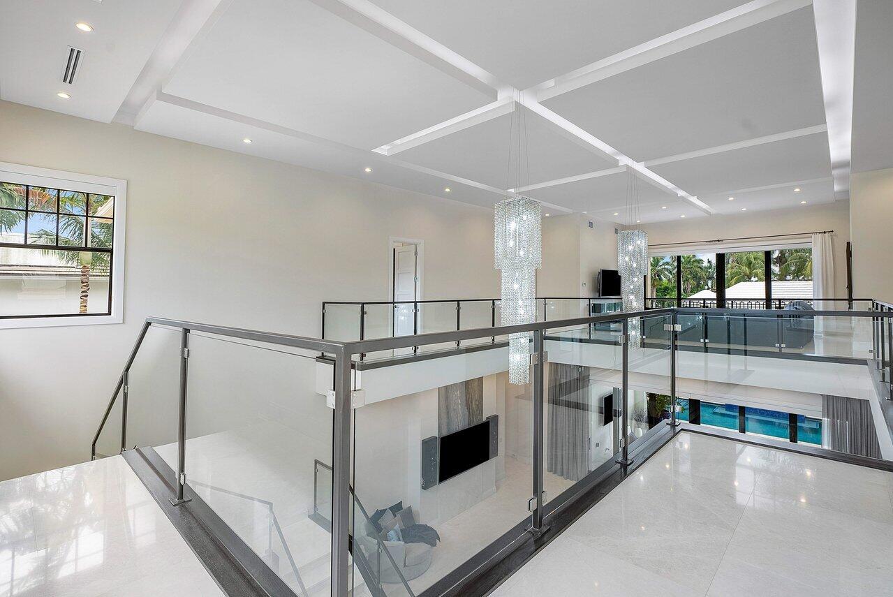 924 S Ocean Boulevard
