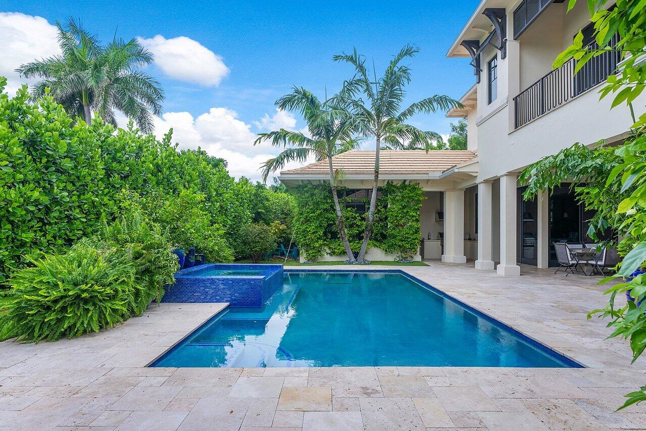 924 S Ocean Boulevard