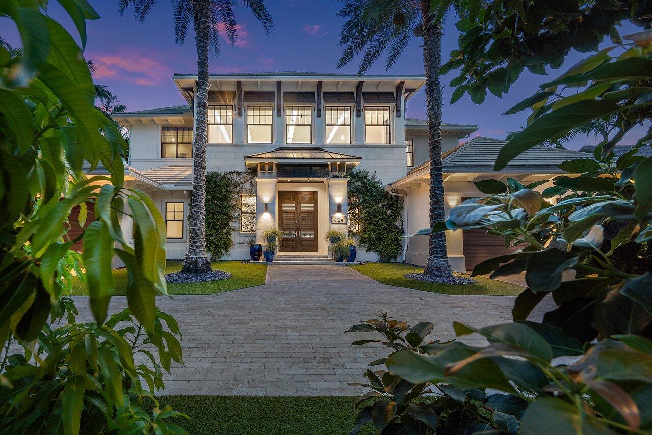 924 S Ocean Boulevard