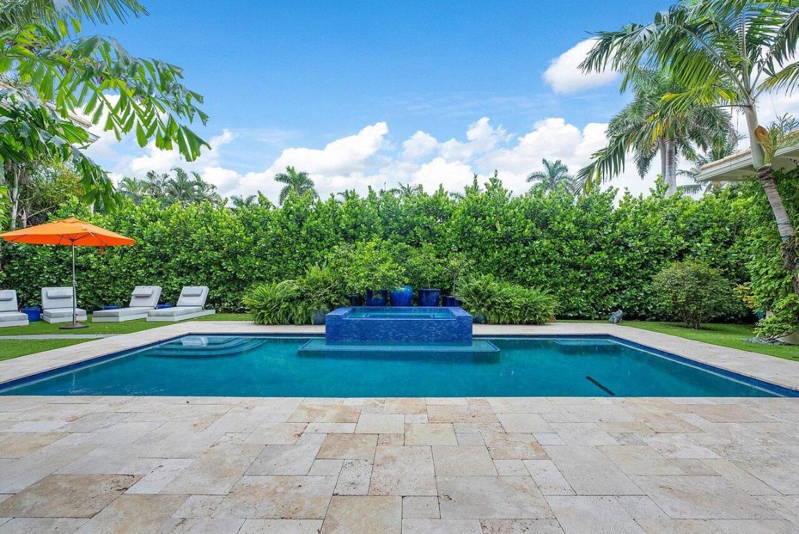 924 S Ocean Boulevard