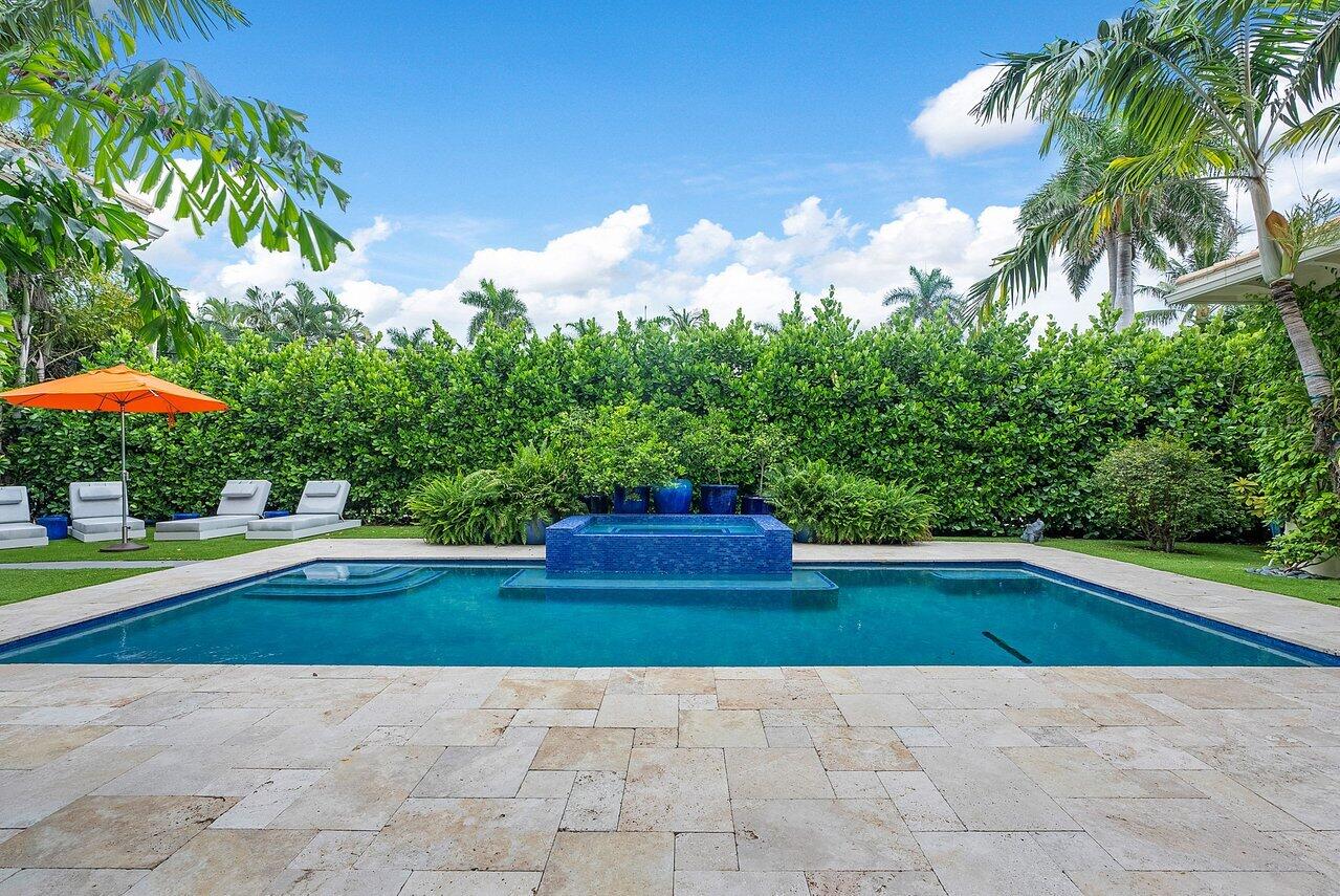 924 S Ocean Boulevard