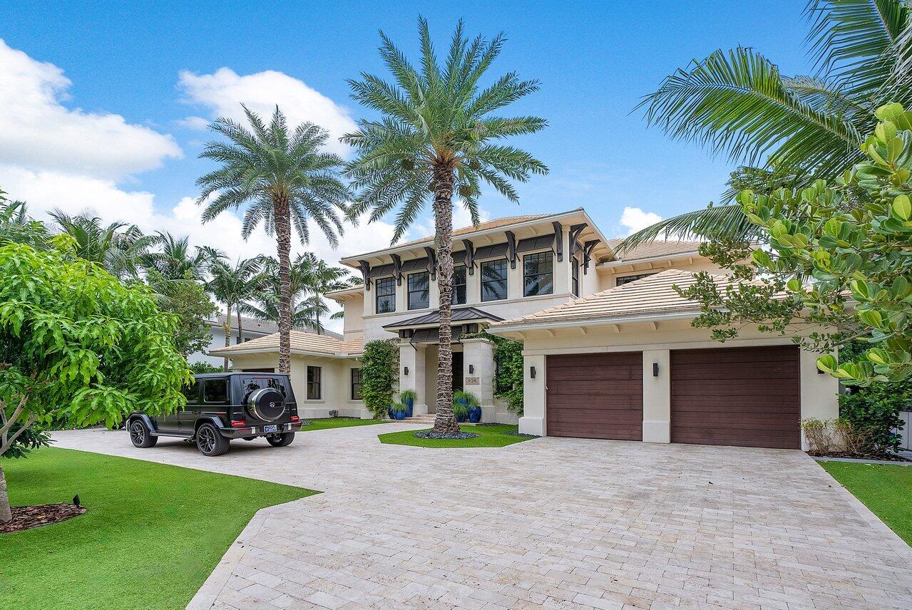 924 S Ocean Boulevard