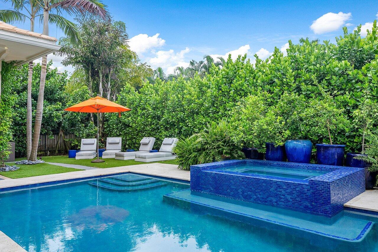 924 S Ocean Boulevard