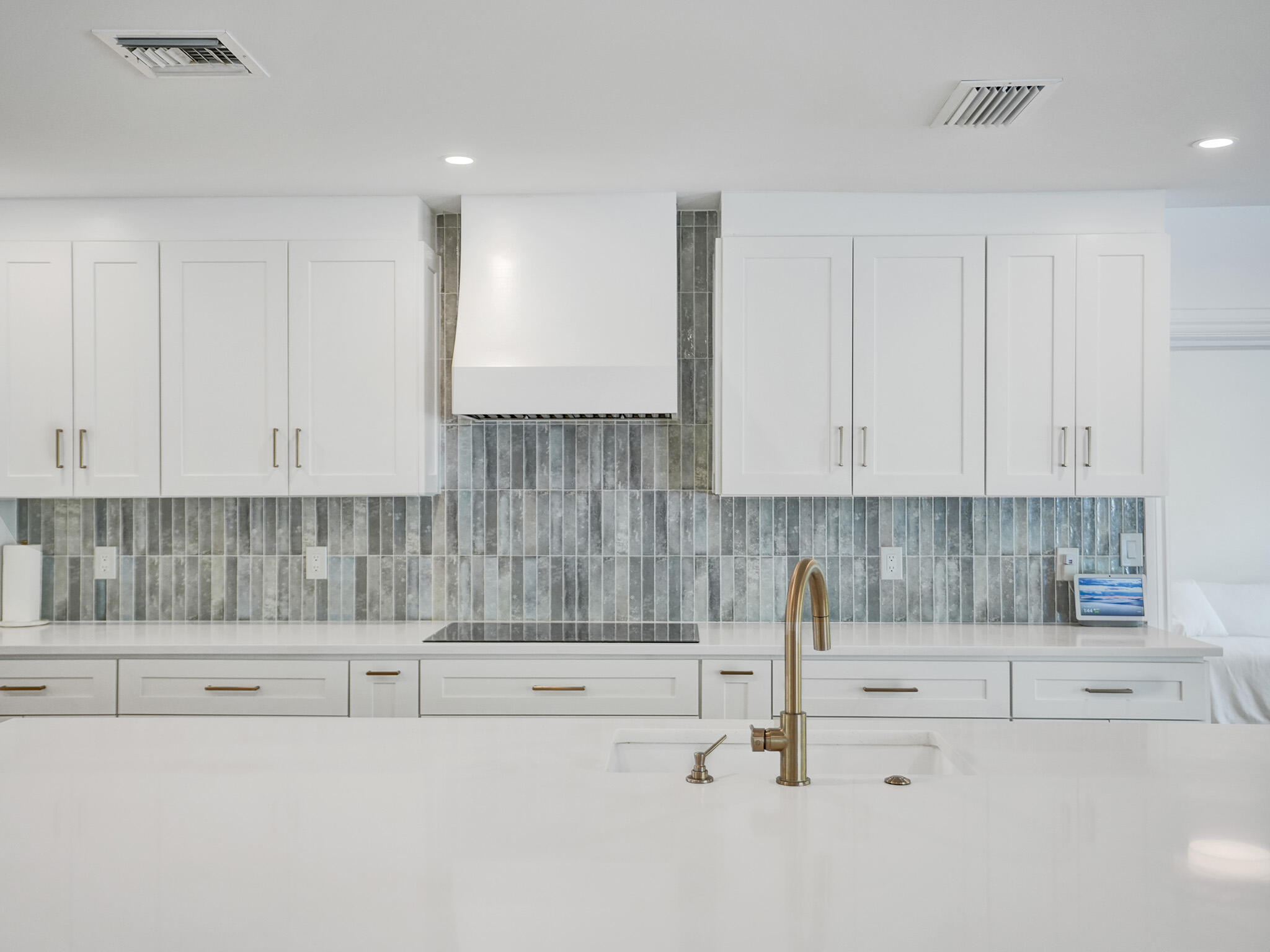 319 NW 15th Street