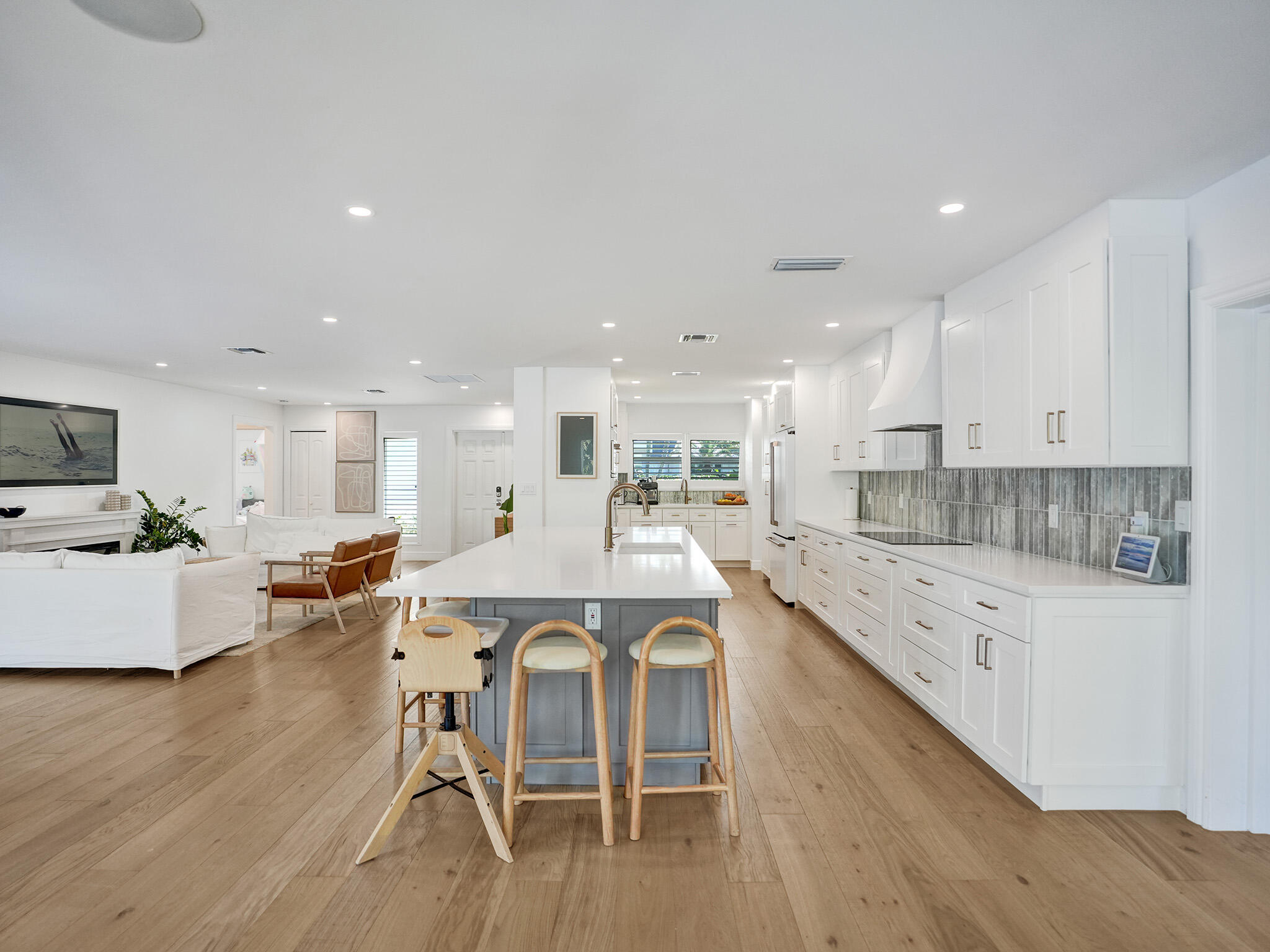 319 NW 15th Street