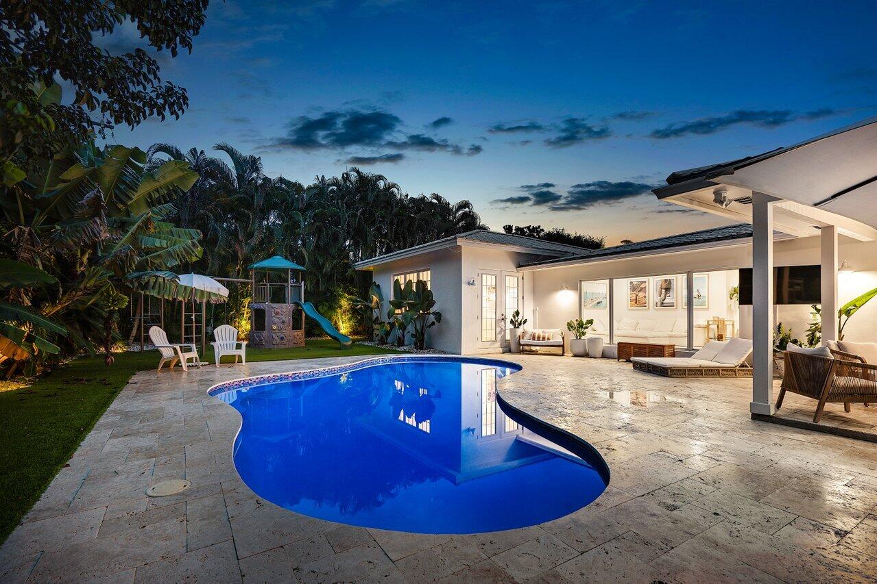 319 NW 15th Street