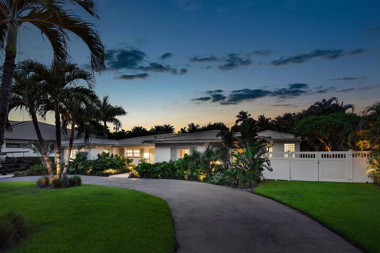 319 NW 15th Street